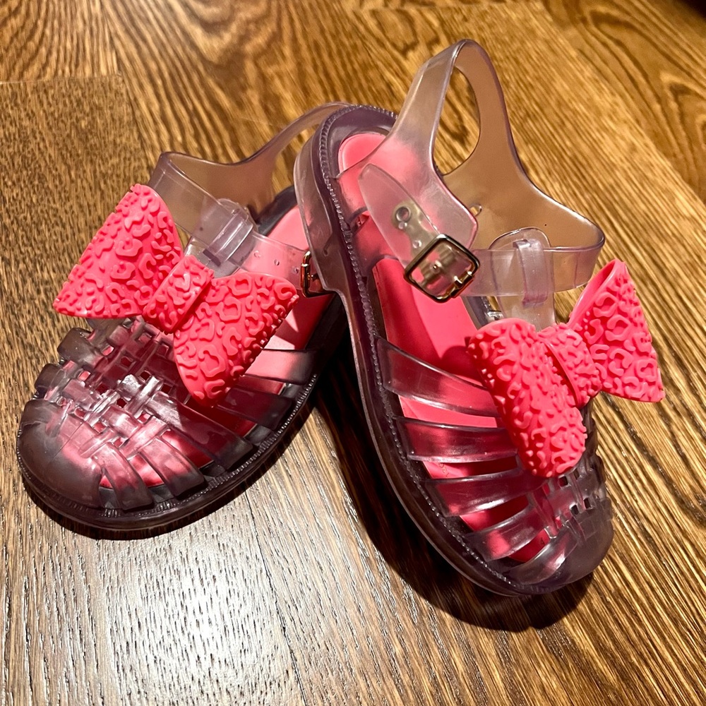 EUC Mini Melissa girls sandals size 9